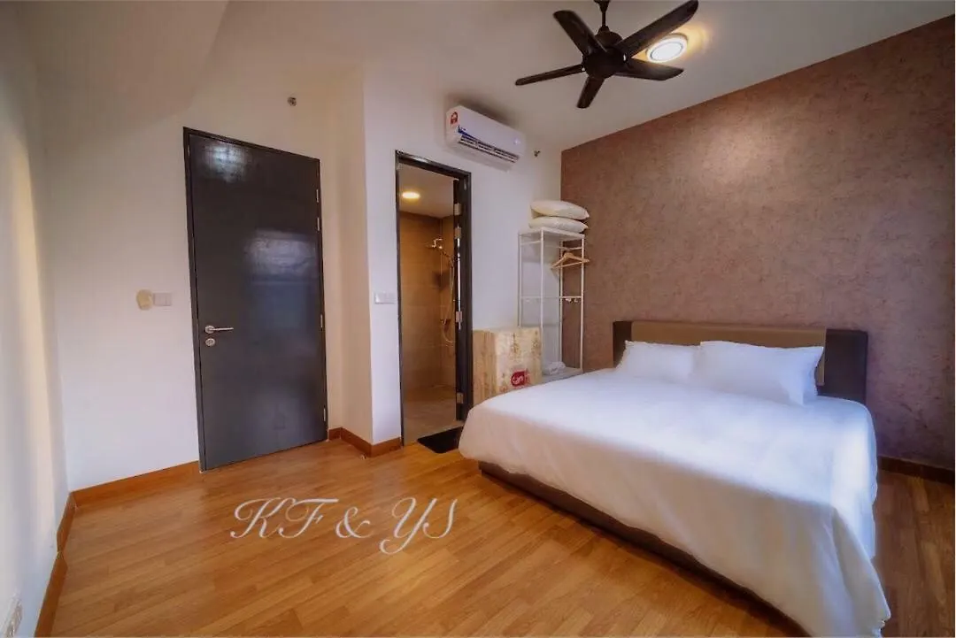 Tropicana 218 Macalister George Town